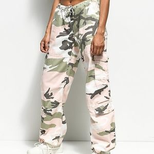 NWT Zumiez Rothco Camo Pink Paratrooper Pants